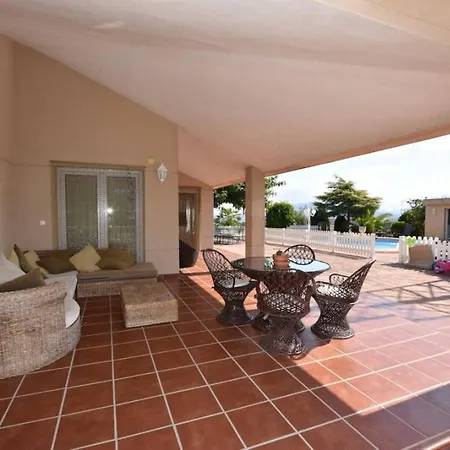 Torreta Of Gormaig, House With Swimming Pool * Gormaig