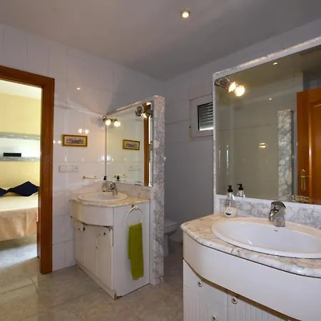 Hytte Torreta Of Gormaig, House With Swimming Pool Gormaig