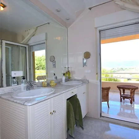 Hytte Torreta Of Gormaig, House With Swimming Pool *
