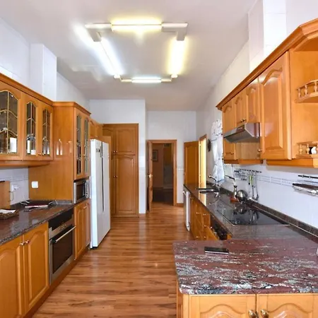 Torreta Of Gormaig, House With Swimming Pool Lodge Gormaig