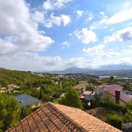 Torreta Of Gormaig, House With Swimming Pool Hytte